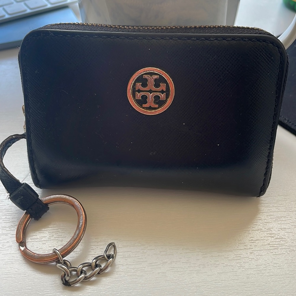 Black Tory Burch wallet